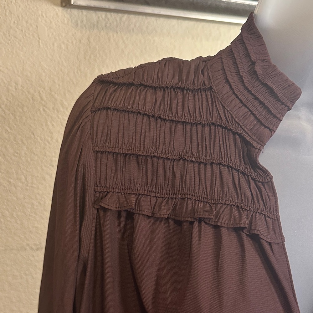 Current Air Deep Brown Gathered Blouse size small box 1 - Picture 3 of 9